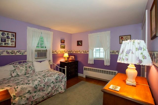 72 Eustis Ave, Wakefield, MA 01880