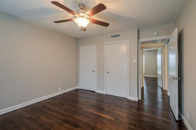 7830 Meadow Park Drive 109, Dallas, TX 75230