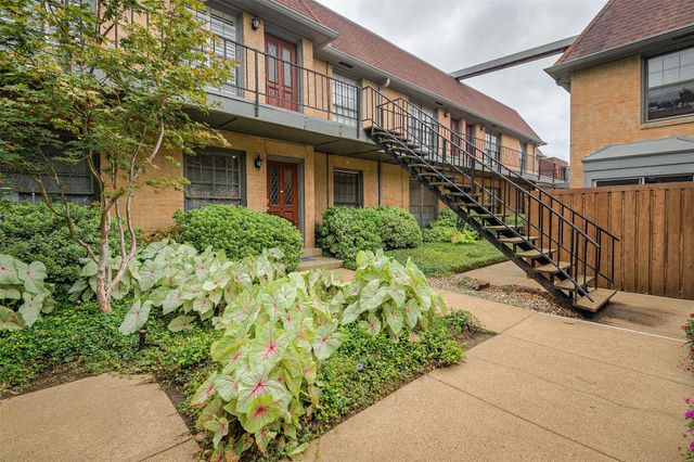 7830 Meadow Park Drive 109, Dallas, TX 75230