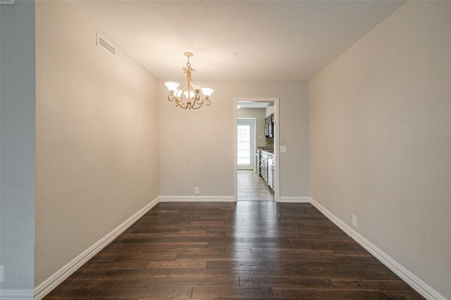 7830 Meadow Park Drive 109, Dallas, TX 75230