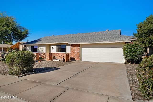 1054 LEISURE WORLD --, Mesa, AZ 85206