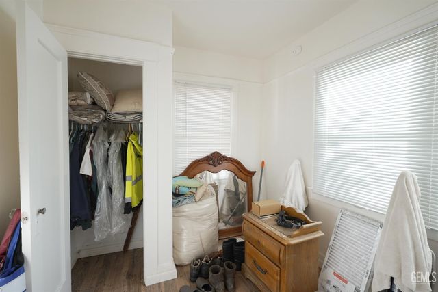 531 Flower Street, Bakersfield, CA 93305