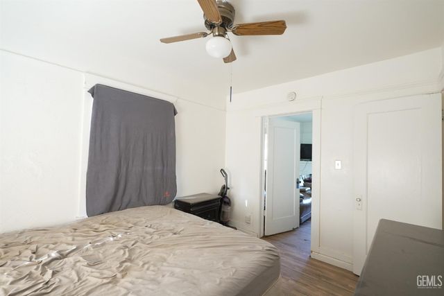 531 Flower Street, Bakersfield, CA 93305