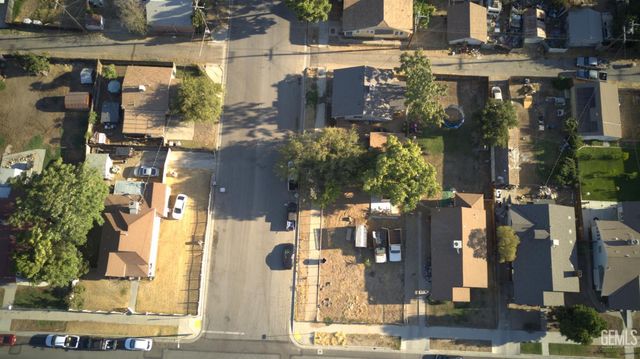 531 Flower Street, Bakersfield, CA 93305