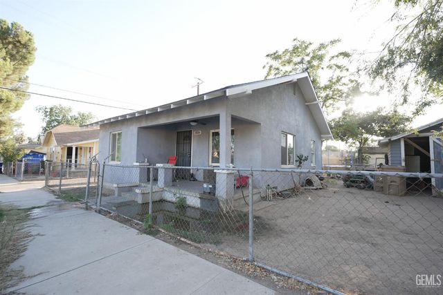 531 Flower Street, Bakersfield, CA 93305