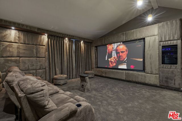 24366 La Masina Court, Calabasas, CA 91302