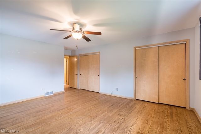 320 Justo Lane, Seven Hills, OH 44131