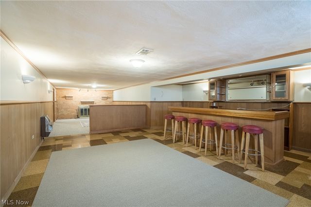 320 Justo Lane, Seven Hills, OH 44131