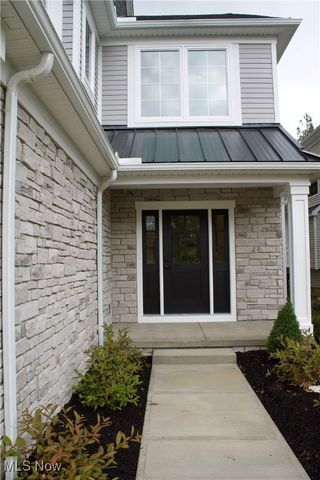 103 Town Centre Drive, Broadview Heights, OH 44147