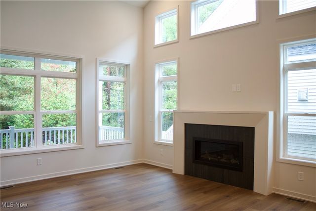 103 Town Centre Drive, Broadview Heights, OH 44147