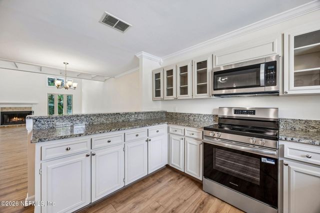 19 PLAYERS CLUB VILLAS Road, Ponte Vedra Beach, FL 32082