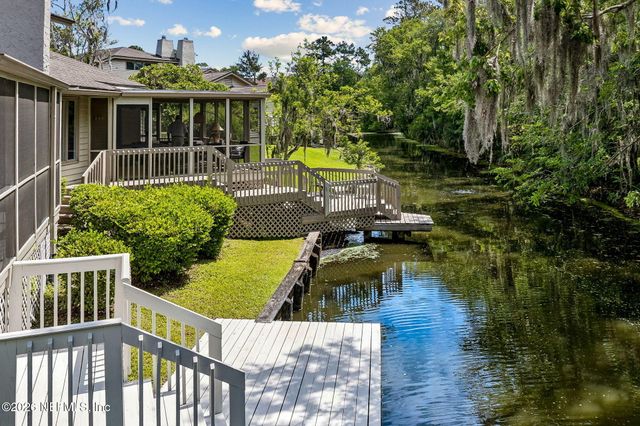 19 PLAYERS CLUB VILLAS Road, Ponte Vedra Beach, FL 32082