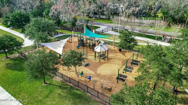 19 PLAYERS CLUB VILLAS Road, Ponte Vedra Beach, FL 32082