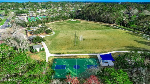 19 PLAYERS CLUB VILLAS Road, Ponte Vedra Beach, FL 32082