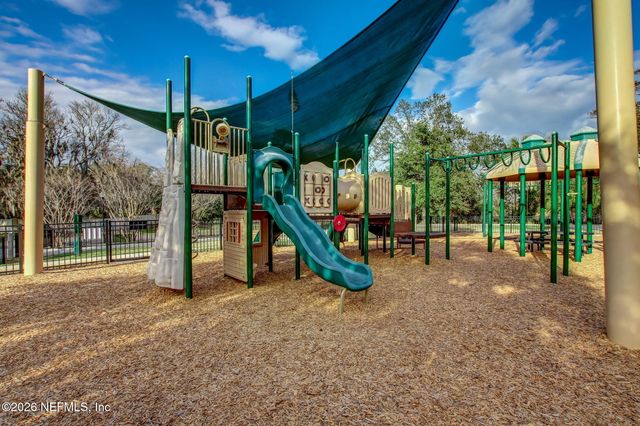19 PLAYERS CLUB VILLAS Road, Ponte Vedra Beach, FL 32082