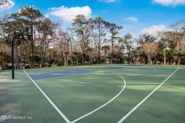 19 PLAYERS CLUB VILLAS Road, Ponte Vedra Beach, FL 32082