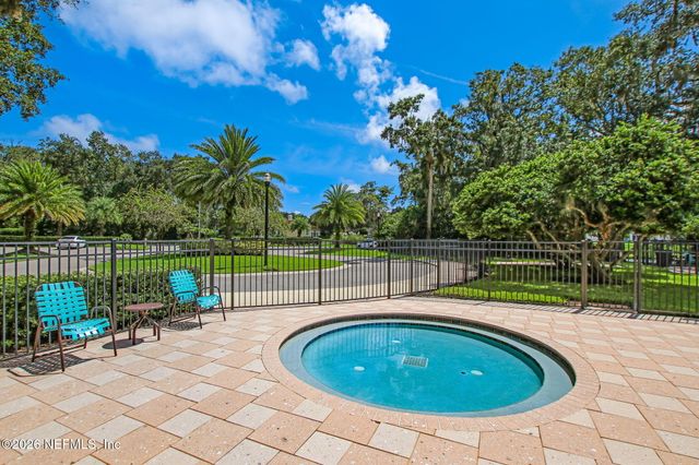 19 PLAYERS CLUB VILLAS Road, Ponte Vedra Beach, FL 32082