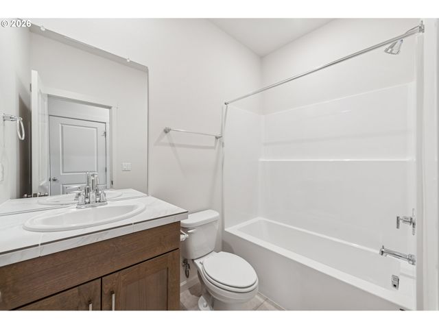 3535 Sw 209th Ave, Hillsboro, OR 97123