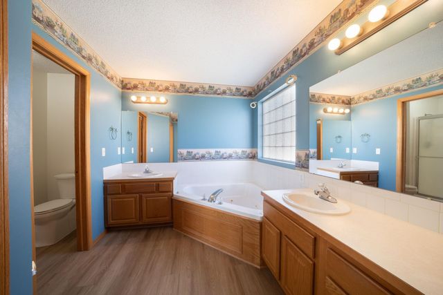 11622 W Dora Ct., Wichita, KS 67209