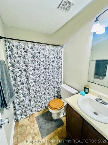 7236 Shady Grove Lane, Fayetteville, NC 28314