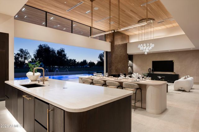 11608 N Blackheath Road, Scottsdale, AZ 85254