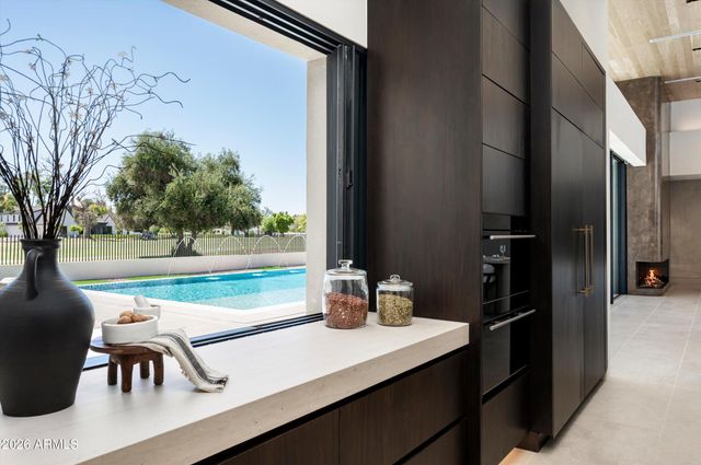 11608 N Blackheath Road, Scottsdale, AZ 85254