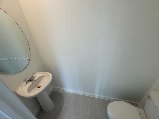 705 SE 13th St Circle 705, Homestead, FL 33034