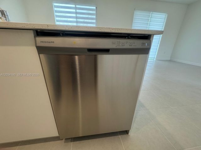 705 SE 13th St Circle 705, Homestead, FL 33034