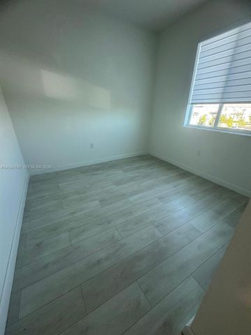 705 SE 13th St Circle 705, Homestead, FL 33034