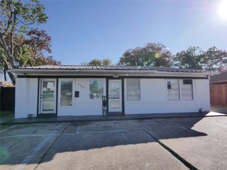 2205 Strawberry Road, Pasadena, TX 77502
