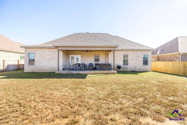 114 Woodwinds Court, Kathleen, GA 31047