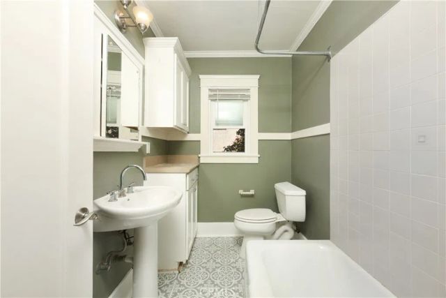 821 N Atlantic, Alhambra, CA 91801