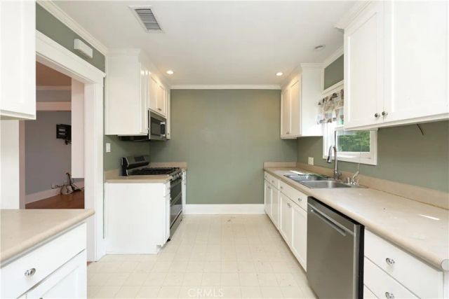 821 N Atlantic, Alhambra, CA 91801