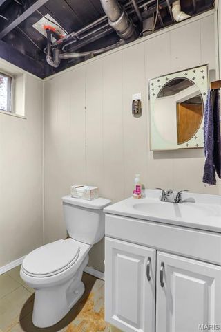 411 Lambeth Lane, St Louis, MO 63125