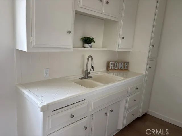 718 W Center, Placentia, CA 92870