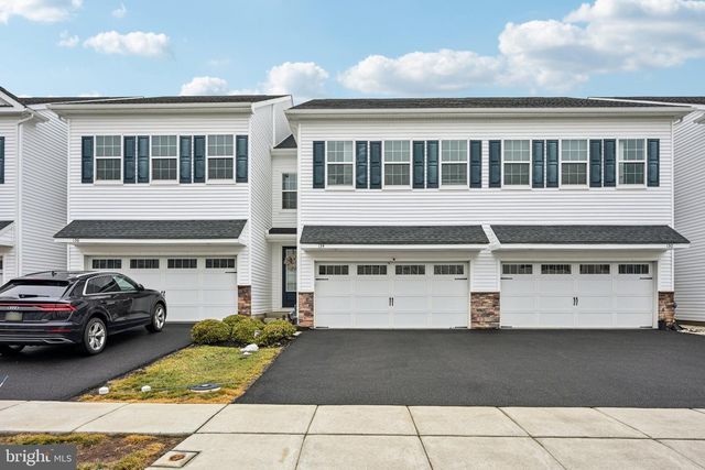 134 KNOCK HILL DR, Royersford, PA 19468