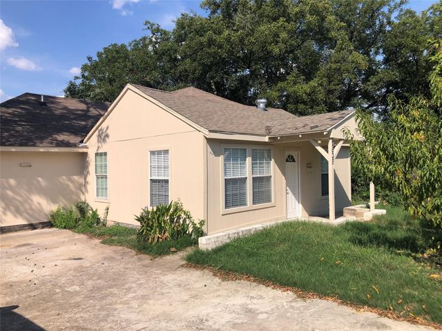 2606 Laurel Street, Grand Prairie, TX 75050