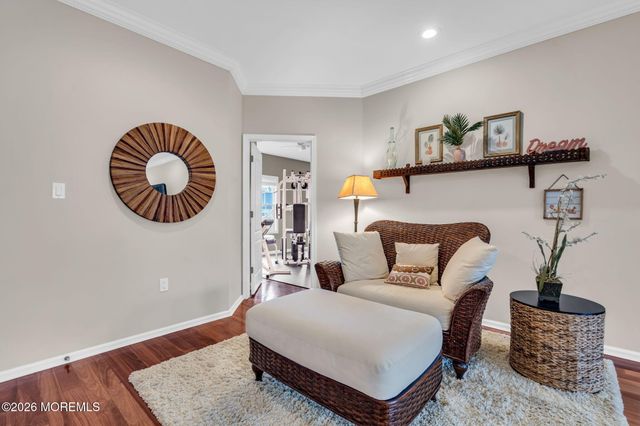4 Susan Court, Farmingdale, NJ 07727