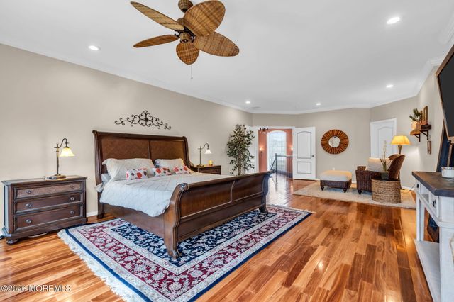 4 Susan Court, Farmingdale, NJ 07727