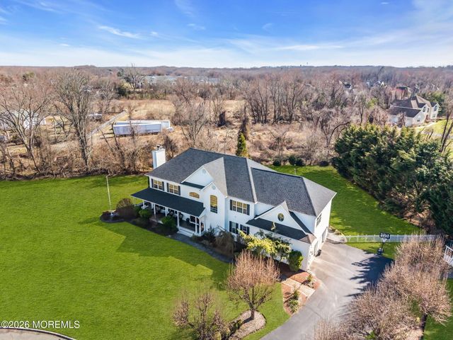 4 Susan Court, Farmingdale, NJ 07727