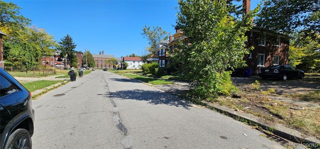 1714 Gladstone Street, Detroit, MI 48206