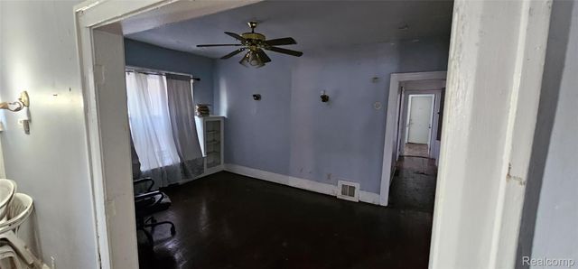 1714 Gladstone Street, Detroit, MI 48206