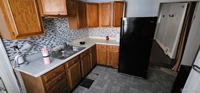 1714 Gladstone Street, Detroit, MI 48206