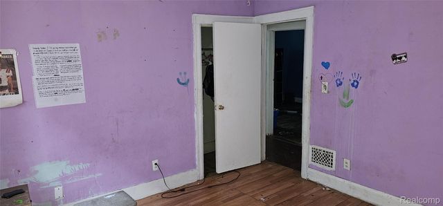 1714 Gladstone Street, Detroit, MI 48206