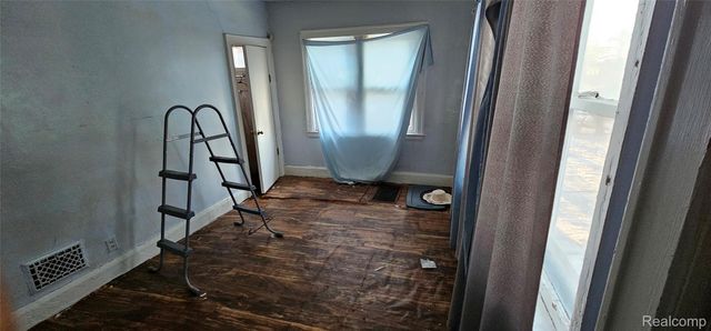 1714 Gladstone Street, Detroit, MI 48206