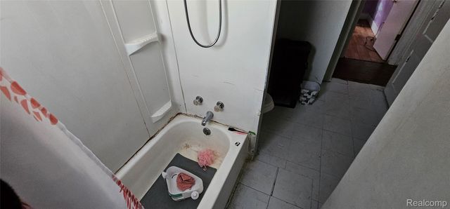 1714 Gladstone Street, Detroit, MI 48206