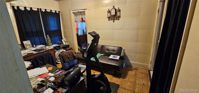 1714 Gladstone Street, Detroit, MI 48206