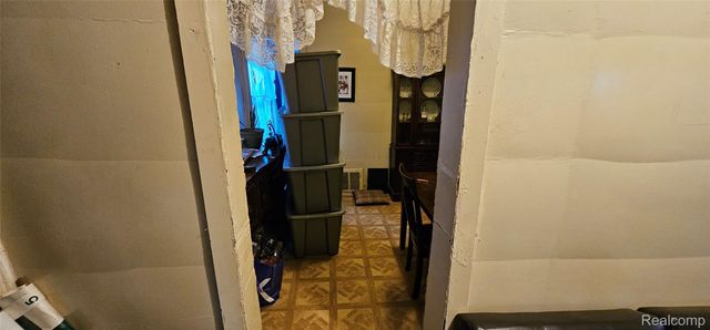 1714 Gladstone Street, Detroit, MI 48206