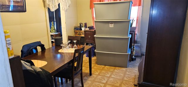 1714 Gladstone Street, Detroit, MI 48206