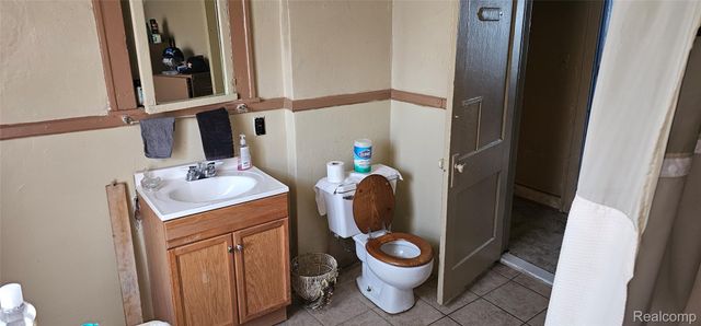 1714 Gladstone Street, Detroit, MI 48206